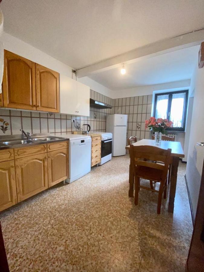 La Casa Del Nonno Franco Villa Colico Exteriör bild