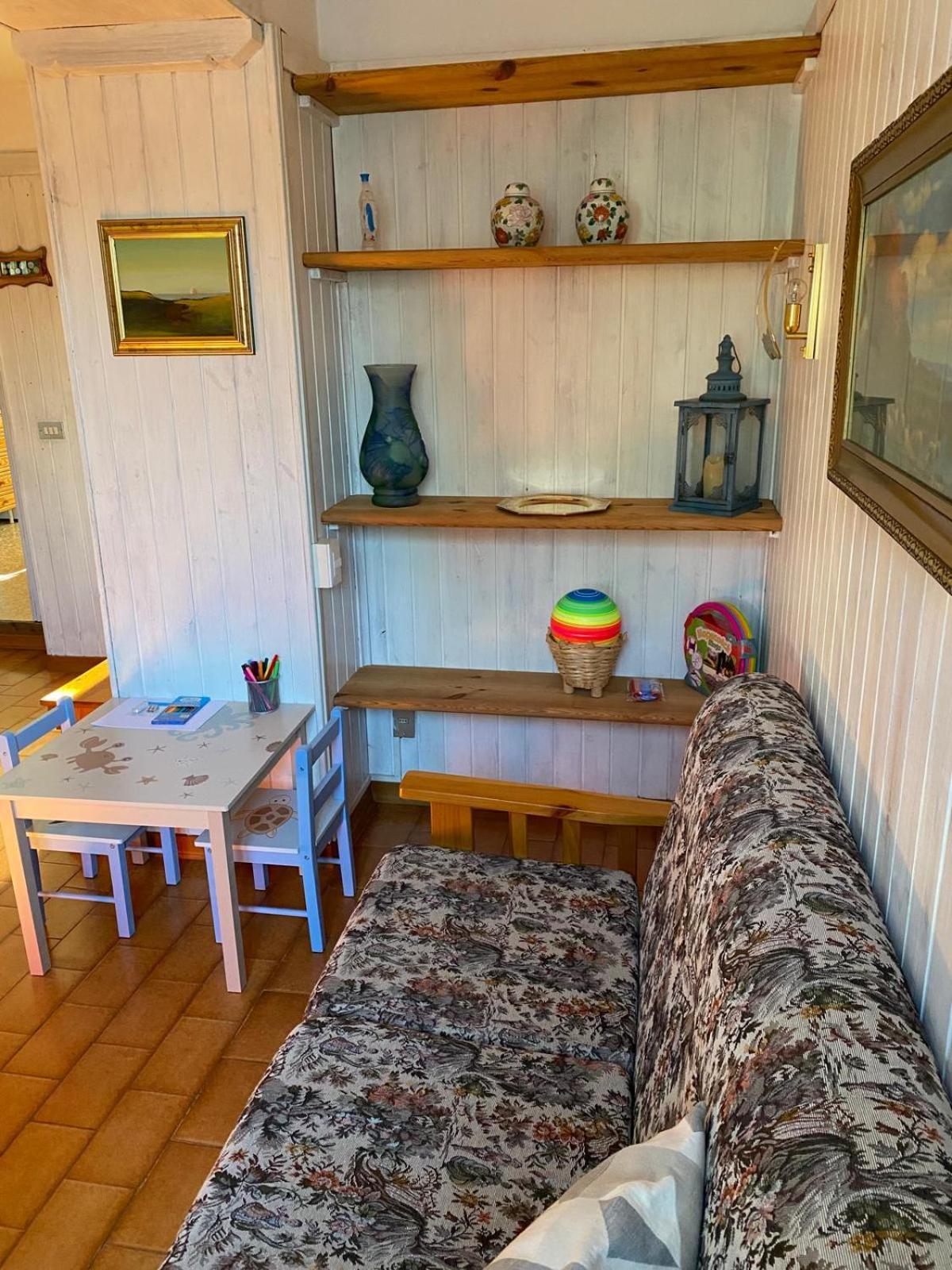 La Casa Del Nonno Franco Villa Colico Exteriör bild
